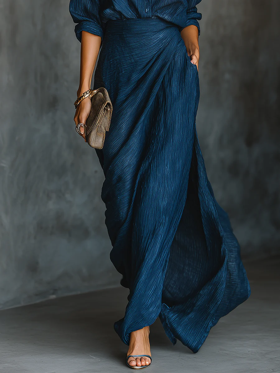 Aurore | Elegante completo composto da una camicia blu scuro in misto cotone e lino e una gonna lunga