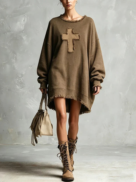 Manon | Abito felpa oversize a maniche lunghe con orlo sfrangiato