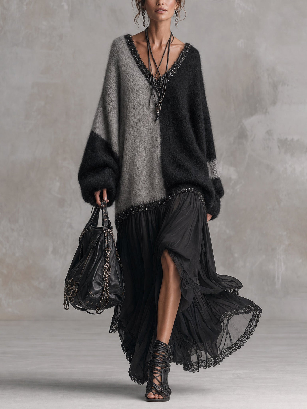 Capucine | Abito lungo oversize in maglia, effetto patchwork in mousseline nera e grigia