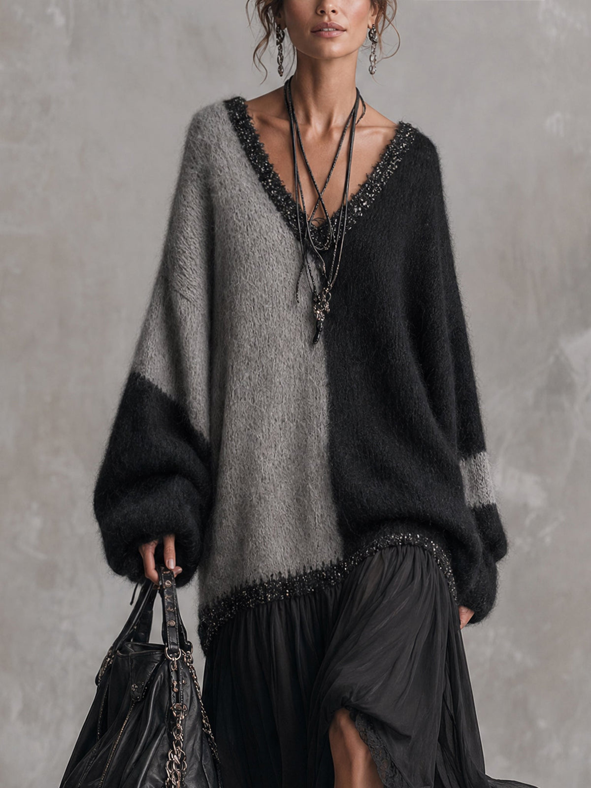 Capucine | Abito lungo oversize in maglia, effetto patchwork in mousseline nera e grigia