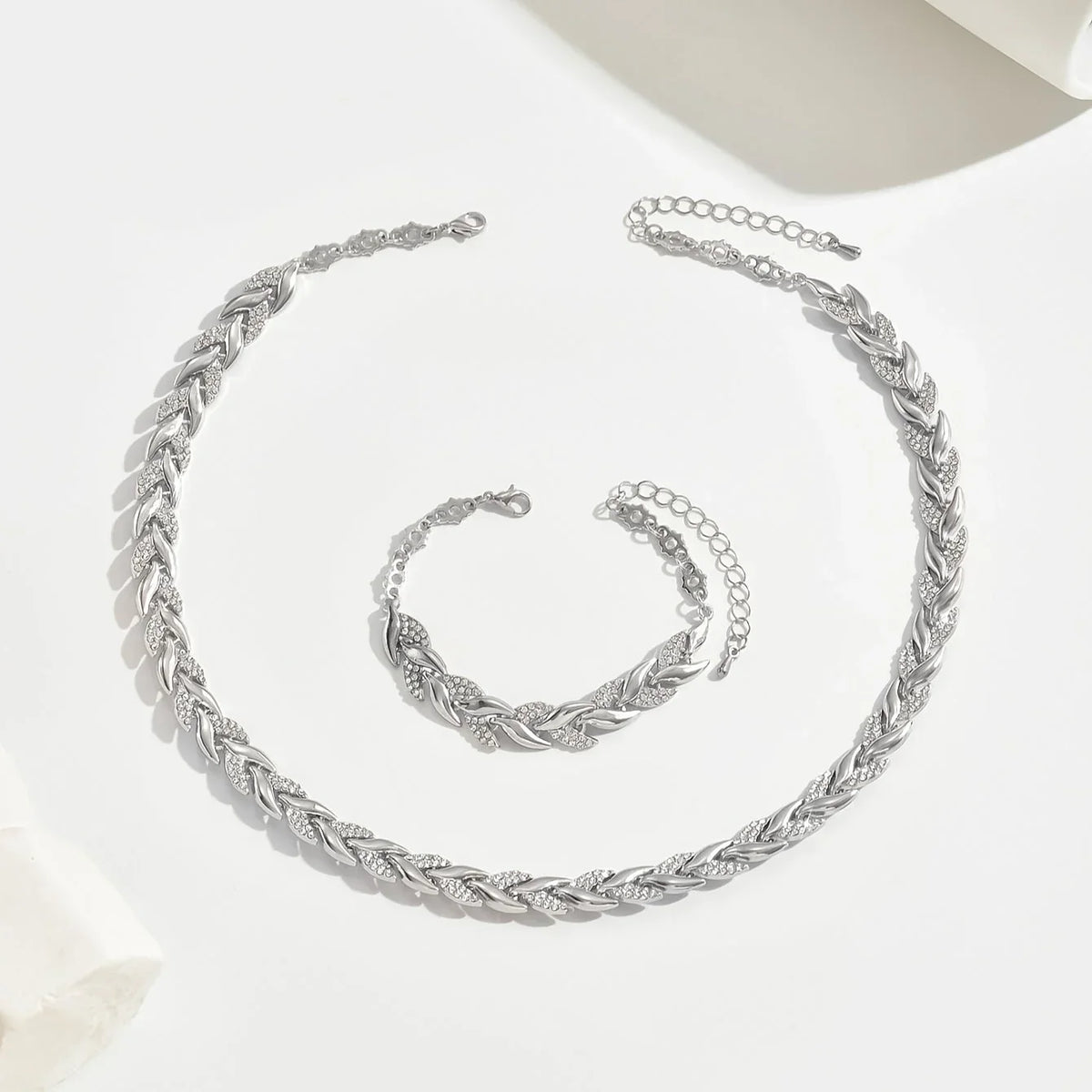 Claudine | Set collana e bracciale a coda di pesce fatti a mano
