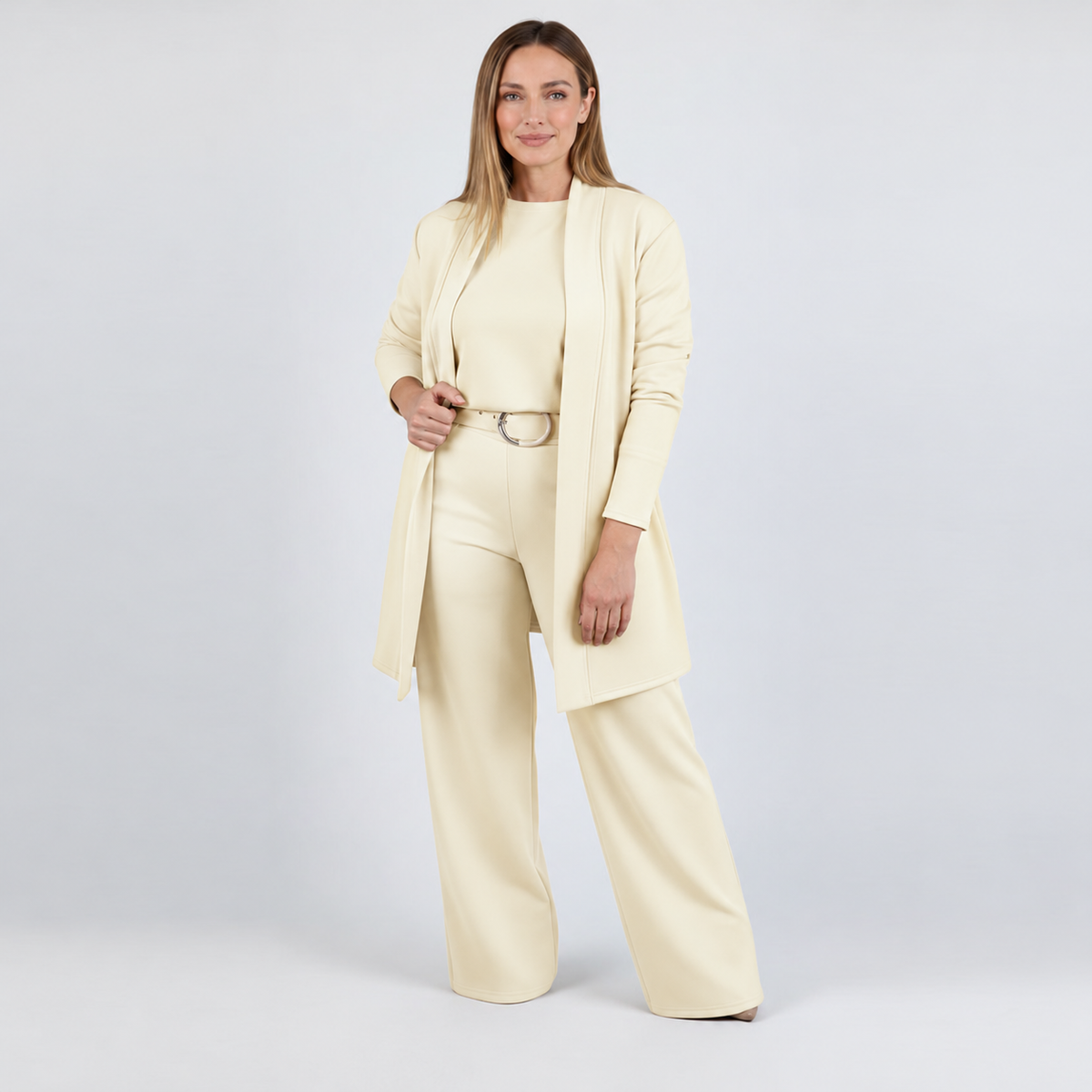 Iris | Elegante completo 3 pezzi composto da un cardigan lungo, un top e un paio di pantaloni