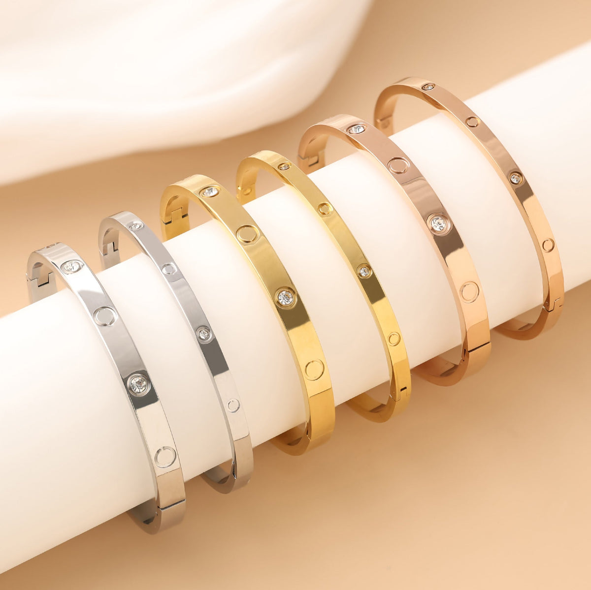 Minea | Bracciale Love