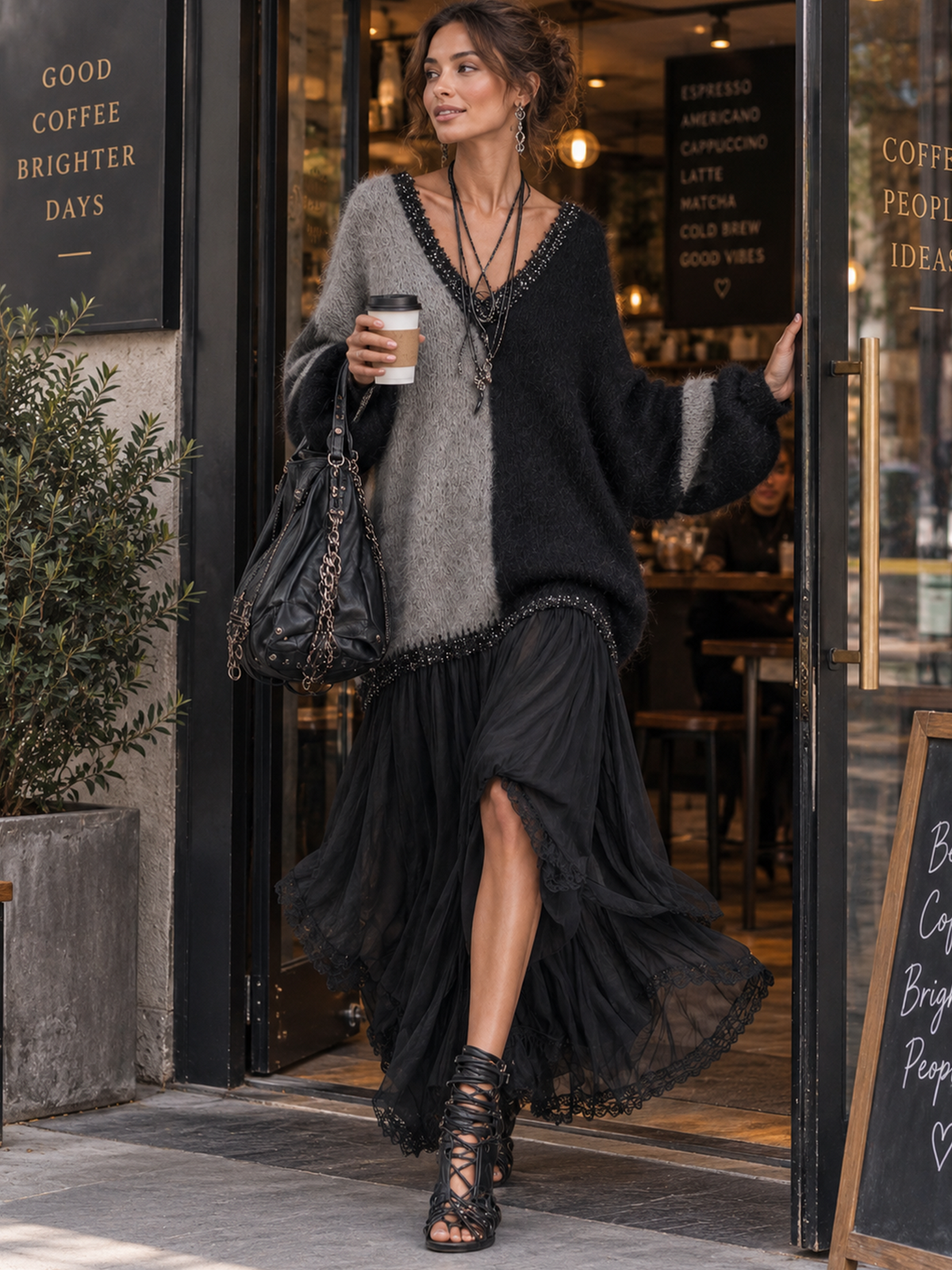 Capucine | Abito lungo oversize in maglia, effetto patchwork in mousseline nera e grigia