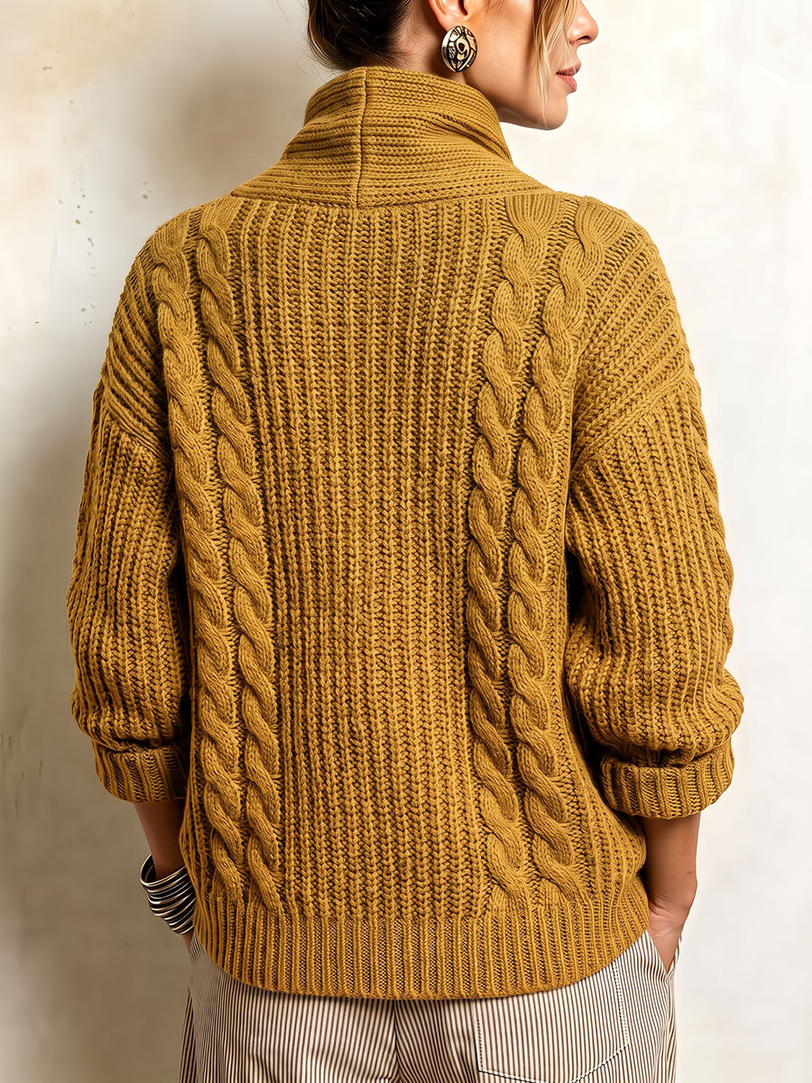 Tullia | Cardigan in maglia intrecciata con chiusura asimmetrica, color senape