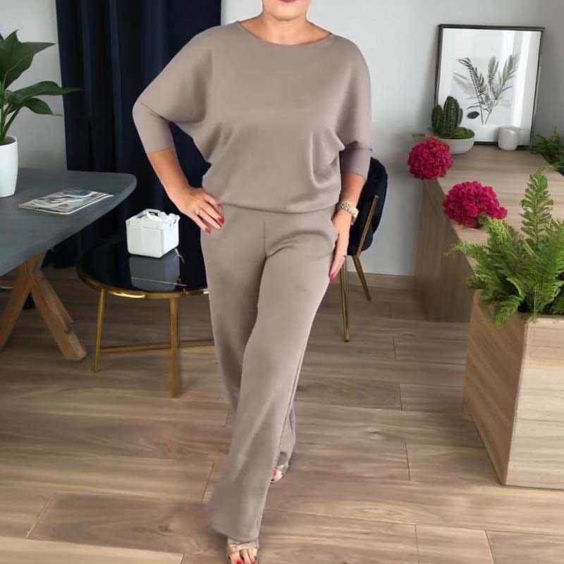 Iris | Elegante completo 3 pezzi composto da un cardigan lungo, un top e un paio di pantaloni